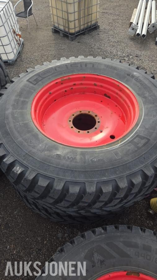 4 stk Nokian vinterhjul brukt på Fendt 828 